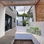 Calhau By Lovelystay Holiday home *