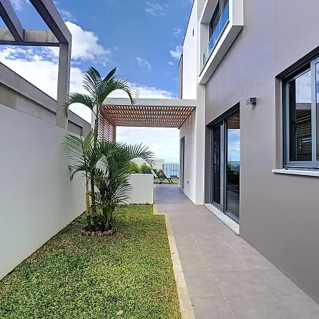 Calhau By Lovelystay